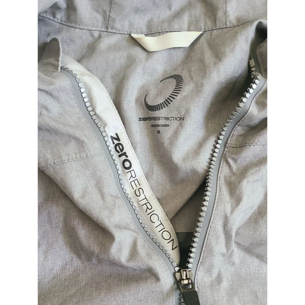 zero restriction light gray